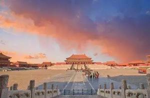 古代皇宫里没有茅房,那皇帝和嫔妃们怎么解决这一大事?