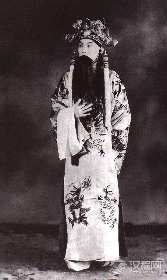 《上天台》奚啸伯饰刘秀 《上天台》奚啸伯饰刘秀