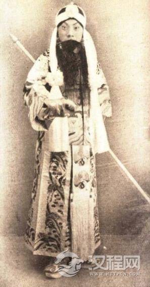 《南阳关》汤志朋饰伍云召 《南阳关》汤志朋饰伍云召