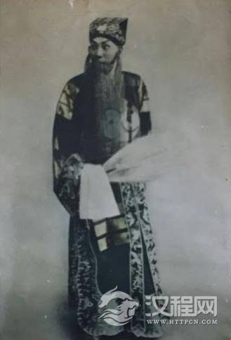 《空城计》程君谋饰诸葛亮 《空城计》程君谋饰诸葛亮