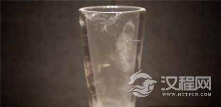 战国古墓出土一普通杯子 竟让人以为时光穿越