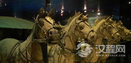 秦始皇陵隐藏着秦始皇还活着的惊天秘密!