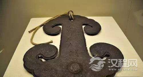 探寻“镇馆之宝”努尔哈赤御用龙虎宝剑