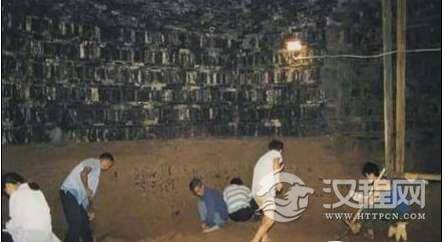 1517738350716122.png blob.png