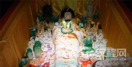 1505122243118889.jpg 31ea00018695da6bd33b.jpg