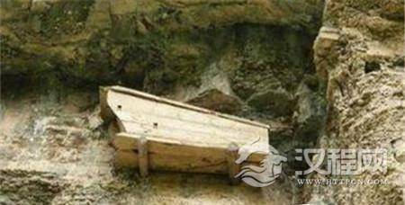 1504582909674416.jpg 31ea00018695da6bd33b.jpg