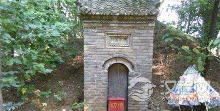 1504061033240422.jpg 22cf0002334f69d1eb94.jpg