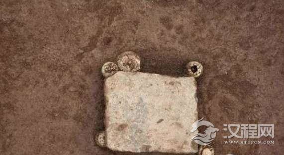 1517112940975805.png 1517112940975805.png