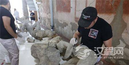 1485142036443358.jpg 235622c4wmrdrtb07m50z5.jpg