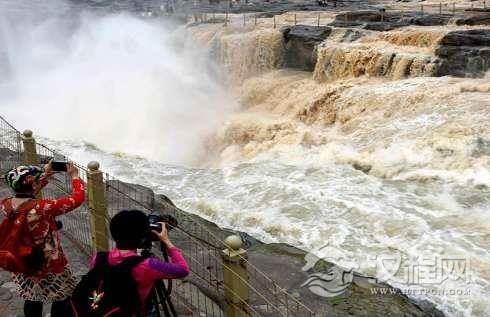 1530063554621128.png blob.png