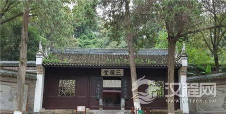 1509872333955651.jpg 3e66000332905a670a68.jpg