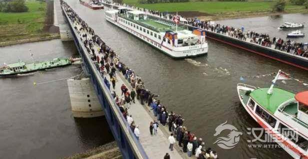 1520652182632823.png blob.png