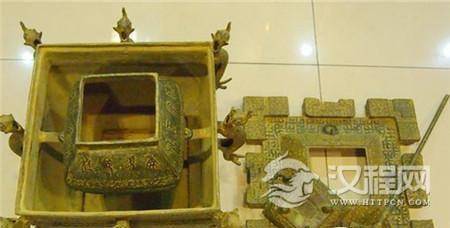 1504512000971901.jpg 31ea00018695da6bd33b.jpg