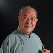 尹笑声(小傻子)