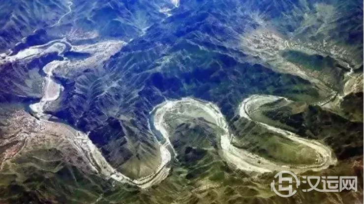 风水中的“寻龙”,到底指的是什么? 风水中的“寻龙”,到底指的是什么?