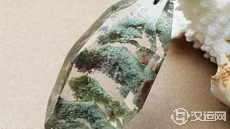 可以创造事业财富的水晶——绿幽灵 可以创造事业财富的水晶——绿幽灵