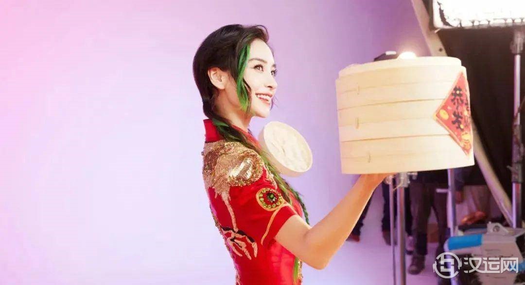 baby离婚后打,首现身需马赛克