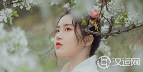 活泼乐观的生肖女孩,积极向上