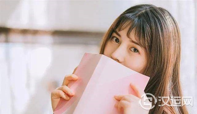 懒惰到不行的超懒十二星座女孩