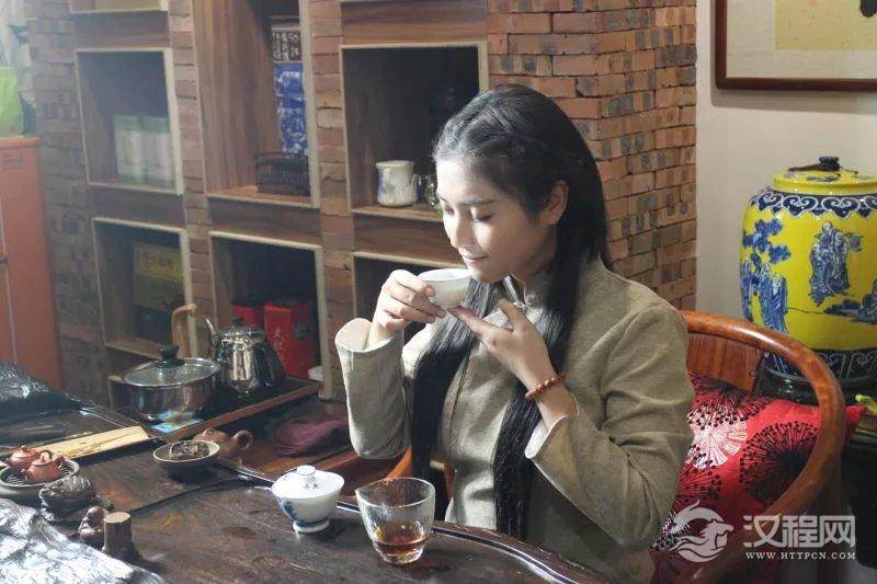 空腹时可以饮茶吗？