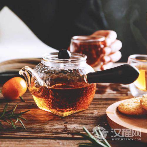 冬天喝什么茶好？男人女人比较