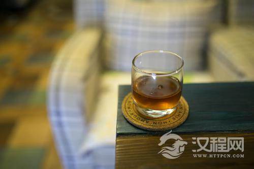 喝红茶可以养胃 合适压力大的上班族饮用