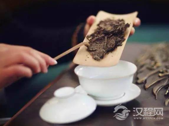 泡茶的茶叶和水比例