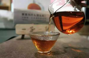 茶文化丨七分茶、八分酒、三叩首”，是什么讲究？