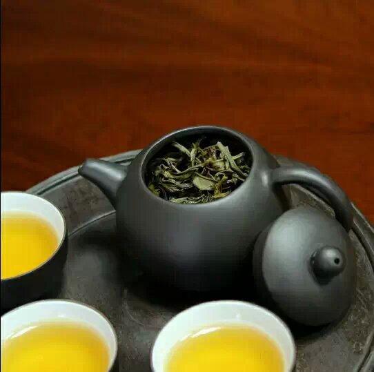 如何彻底洗掉茶垢？