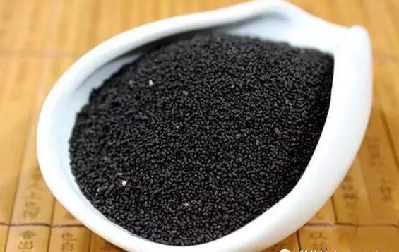 虫茶、雪茶、糯米香、琴鱼茶称为中国“四大奇茶”