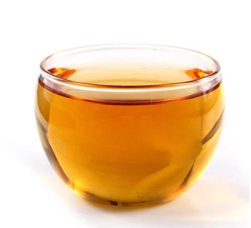 冲泡大红袍时，发现有很多泡沫，这是否说明茶很脏？