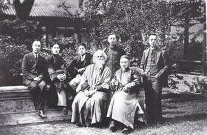 盘点民国至今大学生的服饰变化