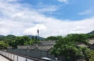 就想住一晚民国服饰大亨的老宅院