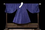 此衣只应天上有，缘牵万古落人间！