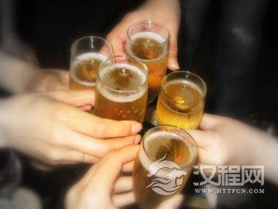 不管你是20岁还是30岁，都不要做这三种人，酒桌上容易被领导厌恶