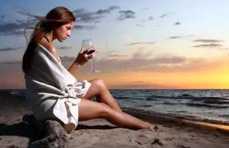 女人在酒桌上的礼仪客套话