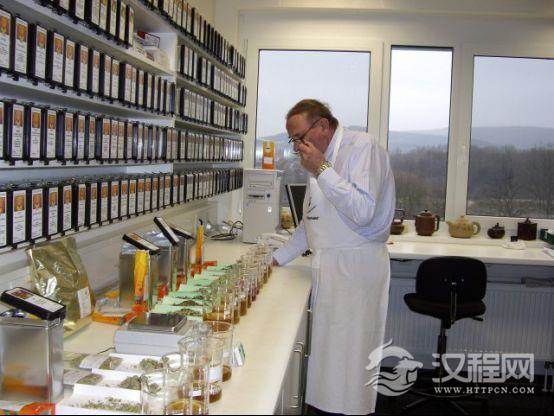 什么是品茶师？如何做好一名品茶师？