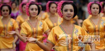 云南傣族服饰特点与独特之处