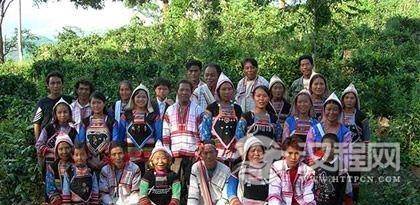 独具特色的基诺族服饰文化