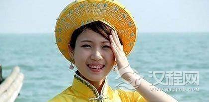 别具一格的京族服饰文化