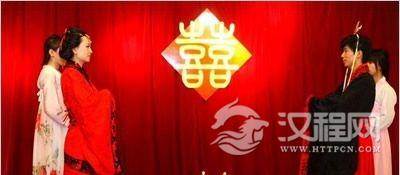 美到极致的汉服婚礼图片欣赏