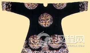 清代龙褂特色和设计是怎样的？清代龙褂介绍