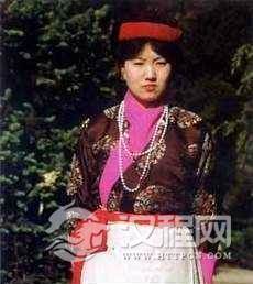 门巴族服饰的特点和风格是什么？门巴族服饰简介