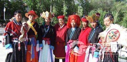 唯美的门巴族服饰文化