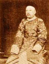 清代礼服蟒袍特点和样式是什么？清代礼服蟒袍简介