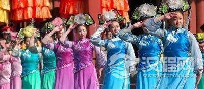 满族旗袍文化的特色满族旗袍文化的特征