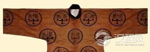 清代琵琶襟马褂特点和样式是什么？清代琵琶襟马褂简介