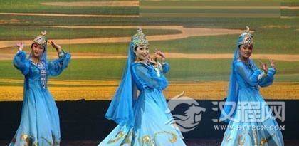 撒拉族服饰特点有哪些？撒拉族服饰特色简介