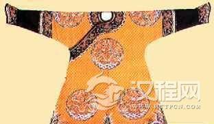 清代皇后缂丝龙袍特点和样式是什么？清代皇后缂丝龙袍简介