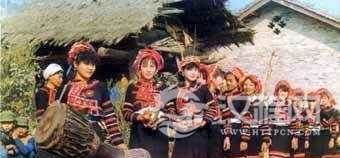 拉祜族服饰的特点和风格是什么？拉祜族服饰简介